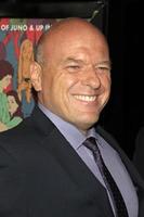 los angeles, 30 septembre - dean norris aux hommes, femmes et enfants , première de los angeles à la Directors Guild of America le 30 septembre 2014 à los angeles, ca photo