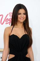 las vegas, 22 mai - selena gomez arrivant au billboard music awards 2011 au mgm grand garden arena le 22 mai 2010 à las vegas, nv photo