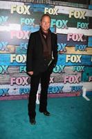 Los angeles, 23 juil - kiefer sutherland arrive à la fête d'été 2012 de fox tca à soho house le 23 juillet 2012 à west hollywood, ca photo