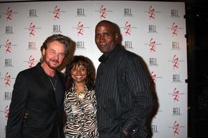 los angeles, 16 mars - stephen nichols, debbi morgan jeffery winston arrive à la jeune et agitée fête du 39e anniversaire organisée par la famille bell au palihouse le 16 mars 2012 à west hollywood, ca photo