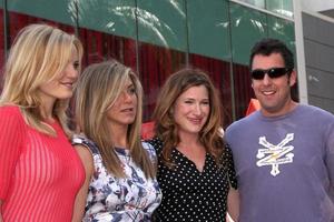 los angeles, 22 février - malin akerman, jennifer aniston kathryn hahn, adam sandler à la jennifer aniston hollywood walk of fame star cérémonie au w hollywood le 22 février 2012 à los angeles, ca photo