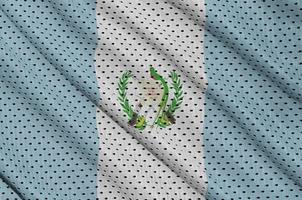 drapeau du guatemala imprimé sur un tissu en maille de polyester et nylon sportswear photo