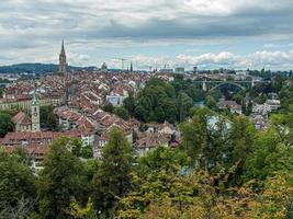 vue de berne en suisse photo