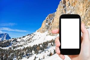 photo de la pente de la montagne des dolomites à val gardena