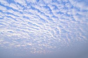 nuages et ciel pendant la journée photo