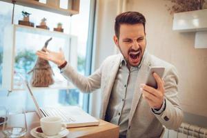 vue d'homme d'affaires stressé photo