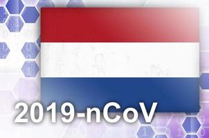 drapeau néerlandais et composition abstraite numérique futuriste avec inscription 2019-ncov. concept d'épidémie de covid-19 photo