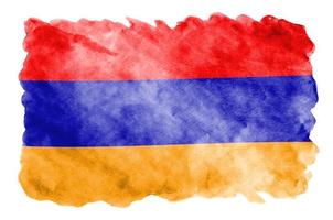le drapeau arménien est représenté dans un style aquarelle liquide isolé sur fond blanc photo