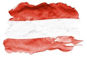 le drapeau de l'autriche est représenté dans un style aquarelle liquide isolé sur fond blanc photo