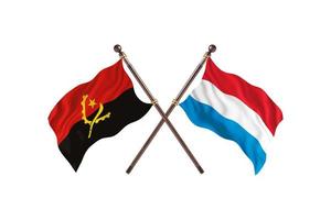 angola contre luxembourg deux drapeaux de pays photo