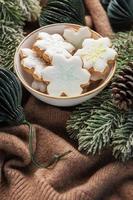 biscuits de pain d'épice maison de Noël photo