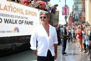 Los angeles - 22 août - simon cowell lors de la cérémonie de l'étoile simon cowell sur le hollywood walk of fame le 22 août 2018 à los angeles, ca photo