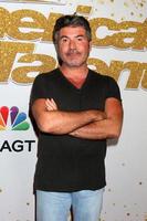 los angeles - 14 août - simon cowell à l'émission en direct america s got talent saison 13 tapis rouge au dolby theatre le 14 août 2018 à los angeles, ca photo