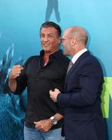 Los angeles - 6 août - sylvester stallone, jason statham à la première du meg sur l'imax du théâtre chinois tcl le 6 août 2018 à los angeles, ca photo