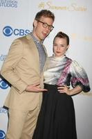 los angeles, 18 mai - barrett foa, renee felice smith à la soirée d'été 2015 de cbs à l'hôtel de londres le 18 mai 2015 à west hollywood, ca photo