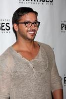 Los angeles, 16 mai - jai rodriguez arrive à la soirée d'ouverture de la pièce chicago au pantages theatre le 16 mai 2012 à los angeles, ca photo