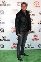 Los Angeles, 16 oct - Kenny Loggins arrive aux prix des médias environnementaux 2010 aux studios Warner Brothers le 16 octobre 2010 à Burbank, Californie photo