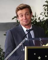 los angeles, 14 février - simon baker au hollywood walk of fame cérémonie en l'honneur de simon baker au hollywood boulevard le 14 février 2013 à los angeles, ca photo