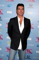 los angeles, nov 4 - simon cowell au 2013 x factor top 12 party à l'hôtel sls le 4 novembre 2013 à beverly hills, ca photo