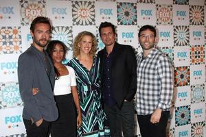 los angeles, 20 juillet - acteurs et producteurs de sleepy hollow - tom mison, nicole beharie, heather kadin, len wiseman, mark goffman à la soirée fox tca juillet 2014 à la maison soho le 20 juillet 2014 à west hollywood, ca photo