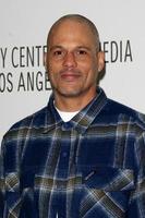 Los angeles, 7 mars - david labrava arrive au panel paleyfest des fils de l'anarchie au saban theatre le 7 mars 2012 à los angeles, ca photo