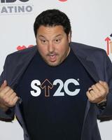 Los angeles, 9 septembre - greg grunberg à la 5e biennale debout contre le cancer à la salle de concert walt disney le 9 septembre 2016 à los angeles, ca photo