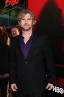 los angeles, 11 juin - todd lowe arrive à la première projection de la saison 6 de sang vrai au cinéma arclight hollywood le 11 juin 2013 à los angeles, ca photo