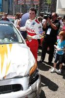 Los angeles, 16 avril - kevin jonas au grand prix toyota pro celeb race sur la piste du grand prix toyota le 16 avril 2011 à long beach, ca photo