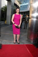 los angeles, 21 juin - michelle forbes arrivant à la première de la saison 4 de sang vrai au théâtre arclight le 21 juin 2011 à los angeles, ca photo