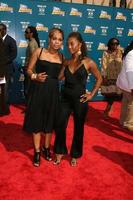 tlc arrivant au bet awards au shrine auditorium de los angeles, ca le 24 juin 2008 ©2008 kathy hutchins hutchins photo