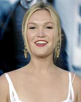 julia stiles the bourne ultimatum world premiere arclight theatre los angeles, ca 25 juillet 2007 ©2007 kathy hutchins hutchins photo