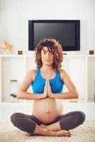 yoga pour femmes enceintes photo