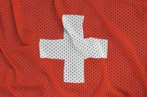 drapeau suisse imprimé sur une maille de polyester et nylon sportswear fa photo