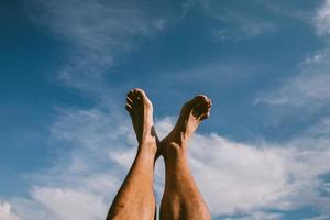 les pieds dans le ciel photo