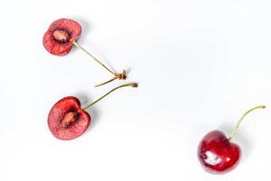 alimentation biologique, régime végétalien et concept de santé - cerises douces fraîches, dessert aux fruits de baies de cerises juteuses comme arrière-plan d'une alimentation saine photo