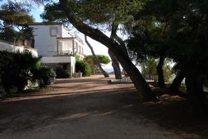 camino de ronda, une route parallèle à la costa brava catalane, située sur la mer méditerranée au nord de la catalogne, espagne. photo