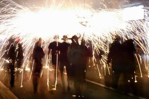 photo abstraite de fêtes de diables et de feux d'artifice.