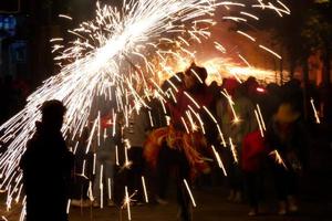 photo abstraite de fêtes de diables et de feux d'artifice.