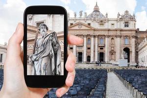 photographies touristiques statue de l'apôtre paul au vatican photo