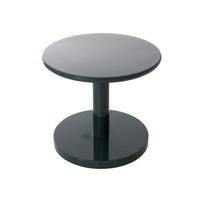 table basse moderne noire isolée photo