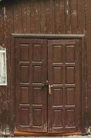 vieilles portes. anciens portails-portes de la grange. photo