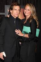 Ben stiller et christine taylor arrivant au prix du choix de la critique au centre civique de santa monica, à santa monica,ca le 8 janvier 2009 photo