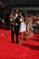 lola, kristoff, et paris st john arrivant aux daytime emmys 2008 au kodak theatre à hollywood, ca le 20 juin 2008 photo