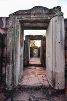 ruines thaïlandaises de phimai photo