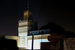 mosquée la nuit photo