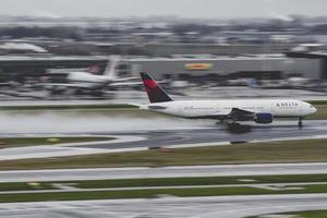 Pays-Bas, avion Delta 2013-atterrit à l'aéroport d'Amsterdam-Schiphol