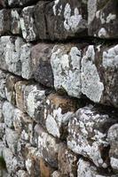 Mur de pierre romain, mur d'Hadrien dans le Northumberland photo