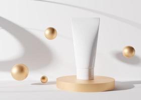 tube de crème cosmétique blanc et vierge, sans marque, debout sur un podium doré avec des sphères volantes. présentation du produit de soin de la peau sur fond blanc. maquette de luxe. tube avec espace de copie. rendu 3d. photo