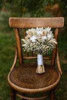 bouquet de mariage élégant de fleurs naturelles fraîches photo