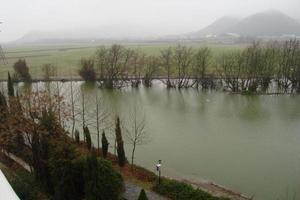 jour nuageux à la ferme photo